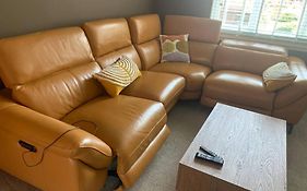 Cosy One Bed Flat Free Parking