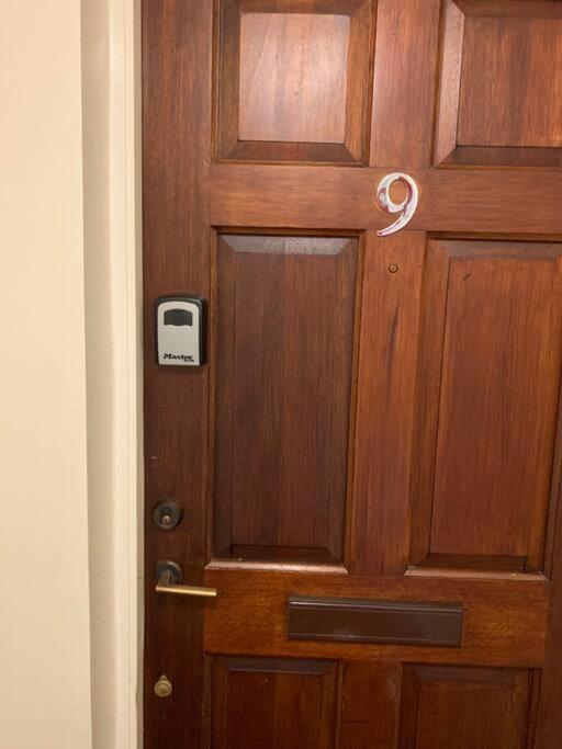 Cosy One Bed Flat Free Parking Apartment Send Exterior photo